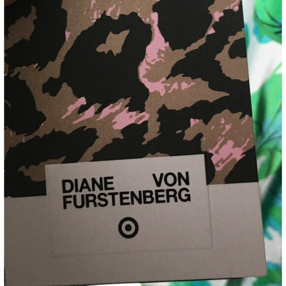 Diane Von Furstenberg Top Women's Size XL White Green Tropical Spaghetti Strap - Picture 6 of 8